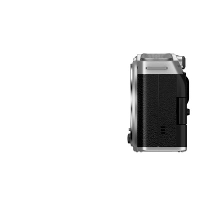 FUJIFILM X-M5 + XC15-45mm Kit Silver