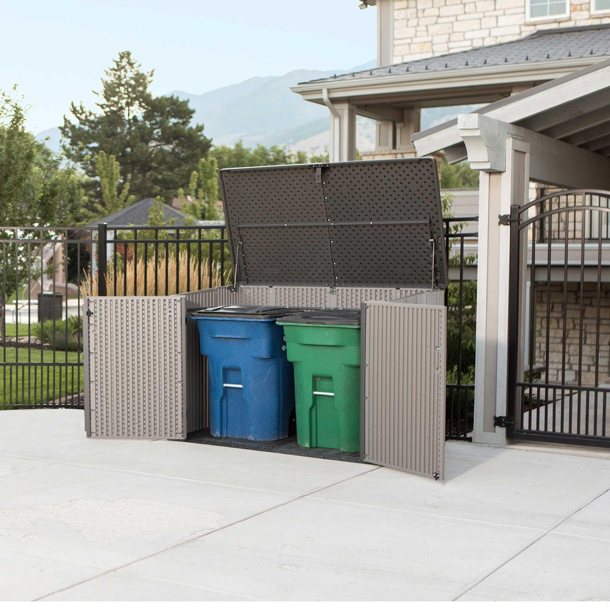 LIFETIME Horizontal Outdoor Storage Shed